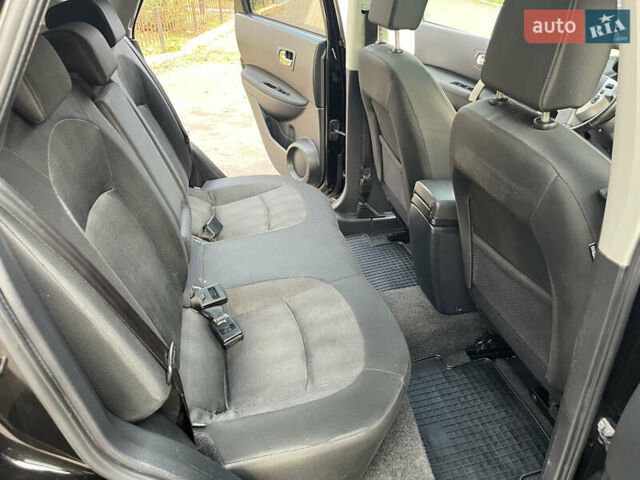 Чорний Ніссан Кашкай, об'ємом двигуна 2 л та пробігом 230 тис. км за 12299 $, фото 128 на Automoto.ua