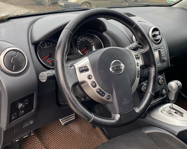 Черный Ниссан Кашкай, объемом двигателя 2 л и пробегом 235 тыс. км за 10700 $, фото 9 на Automoto.ua