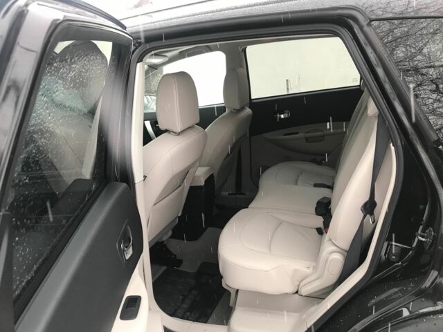 Черный Ниссан Кашкай, объемом двигателя 2 л и пробегом 207 тыс. км за 13500 $, фото 7 на Automoto.ua