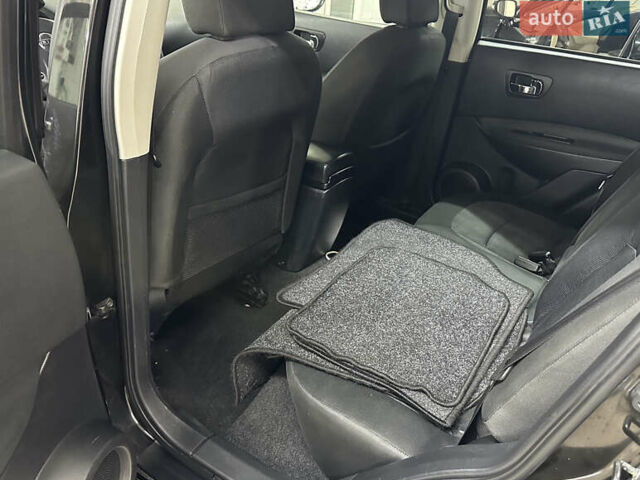 Черный Ниссан Кашкай, объемом двигателя 1.5 л и пробегом 245 тыс. км за 9950 $, фото 21 на Automoto.ua