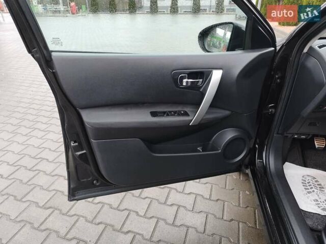 Черный Ниссан Кашкай, объемом двигателя 2 л и пробегом 202 тыс. км за 10750 $, фото 12 на Automoto.ua