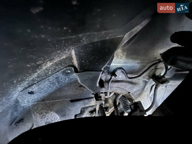 Чорний Ніссан Кашкай, об'ємом двигуна 2 л та пробігом 230 тис. км за 12299 $, фото 77 на Automoto.ua