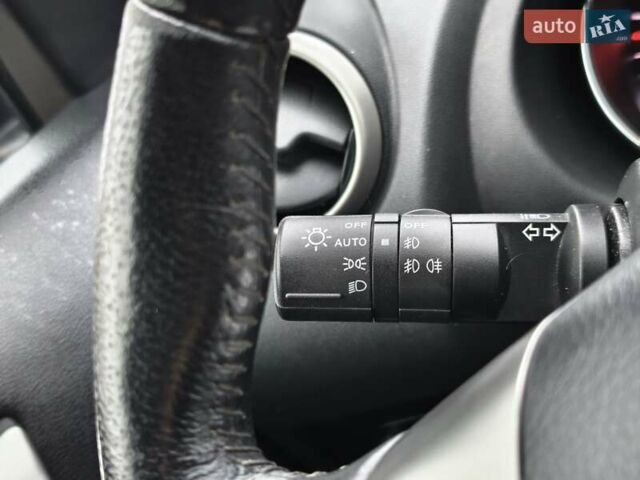 Черный Ниссан Кашкай, объемом двигателя 2 л и пробегом 202 тыс. км за 10750 $, фото 22 на Automoto.ua