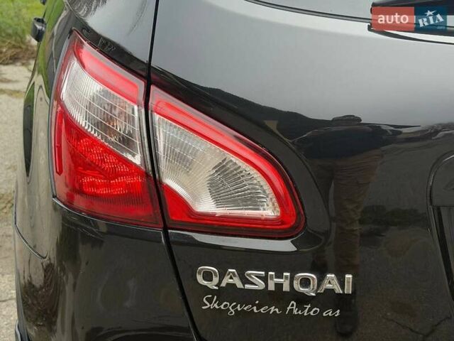Черный Ниссан Кашкай, объемом двигателя 1.5 л и пробегом 261 тыс. км за 10500 $, фото 15 на Automoto.ua