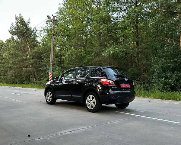 Чорний Ніссан Кашкай, об'ємом двигуна 1.6 л та пробігом 195 тис. км за 9150 $, фото 4 на Automoto.ua