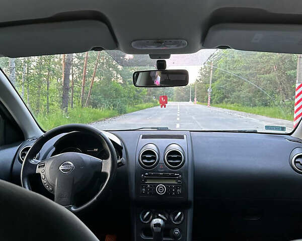 Чорний Ніссан Кашкай, об'ємом двигуна 1.6 л та пробігом 195 тис. км за 9150 $, фото 19 на Automoto.ua