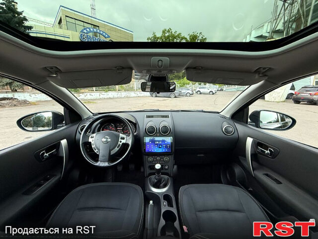 Чорний Ніссан Кашкай, об'ємом двигуна 1.5 л та пробігом 213 тис. км за 11800 $, фото 3 на Automoto.ua