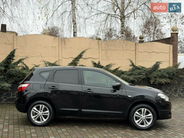 Черный Ниссан Кашкай, объемом двигателя 1.46 л и пробегом 330 тыс. км за 9000 $, фото 20 на Automoto.ua
