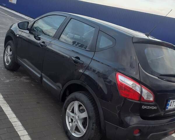 Чорний Ніссан Кашкай, об'ємом двигуна 1.5 л та пробігом 229 тис. км за 9300 $, фото 5 на Automoto.ua