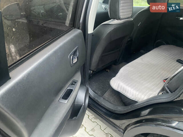 Черный Ниссан Кашкай, объемом двигателя 1.46 л и пробегом 255 тыс. км за 9750 $, фото 8 на Automoto.ua