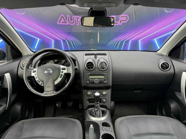 Черный Ниссан Кашкай, объемом двигателя 2 л и пробегом 192 тыс. км за 10999 $, фото 9 на Automoto.ua