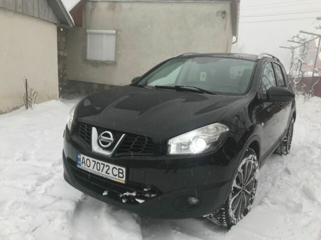 Черный Ниссан Кашкай, объемом двигателя 2 л и пробегом 207 тыс. км за 13500 $, фото 1 на Automoto.ua
