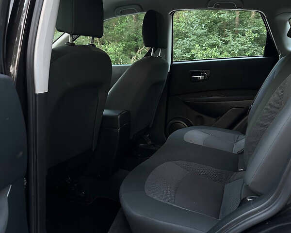 Чорний Ніссан Кашкай, об'ємом двигуна 1.6 л та пробігом 195 тис. км за 9150 $, фото 22 на Automoto.ua