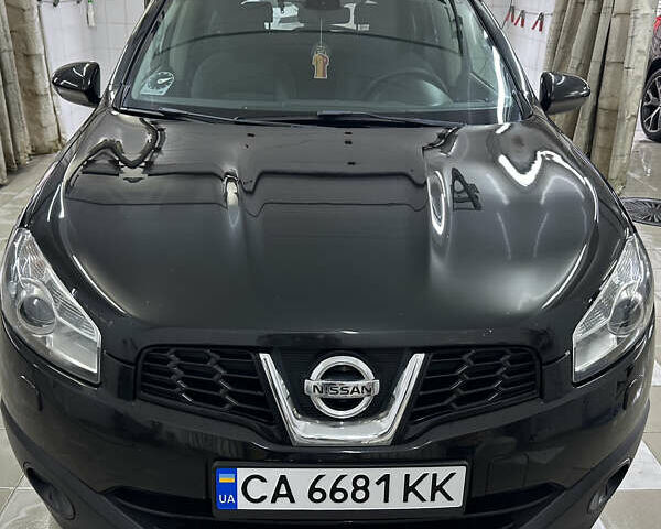 Черный Ниссан Кашкай, объемом двигателя 1.5 л и пробегом 245 тыс. км за 9950 $, фото 1 на Automoto.ua