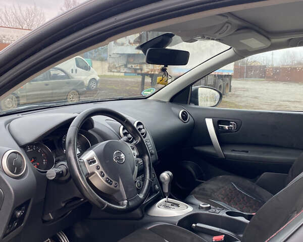Черный Ниссан Кашкай, объемом двигателя 2 л и пробегом 235 тыс. км за 10700 $, фото 7 на Automoto.ua