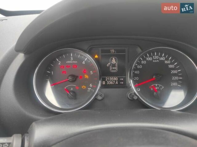 Чорний Ніссан Кашкай, об'ємом двигуна 2 л та пробігом 213 тис. км за 10300 $, фото 8 на Automoto.ua