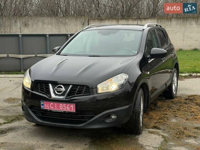 Черный Ниссан Кашкай, объемом двигателя 1.5 л и пробегом 261 тыс. км за 10500 $, фото 3 на Automoto.ua