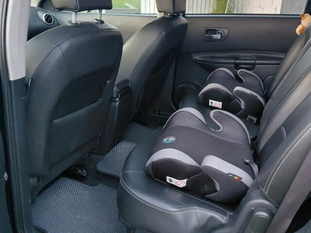 Чорний Ніссан Кашкай, об'ємом двигуна 2 л та пробігом 245 тис. км за 10000 $, фото 4 на Automoto.ua