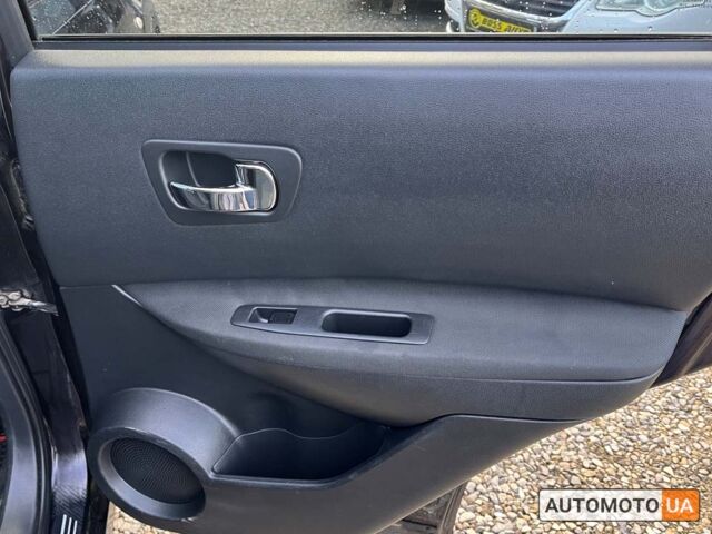 Черный Ниссан Кашкай, объемом двигателя 2 л и пробегом 217 тыс. км за 11800 $, фото 18 на Automoto.ua