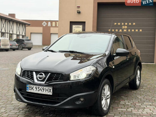 Черный Ниссан Кашкай, объемом двигателя 1.46 л и пробегом 330 тыс. км за 9000 $, фото 3 на Automoto.ua