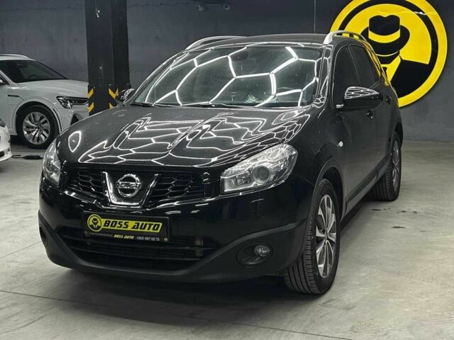 Черный Ниссан Кашкай, объемом двигателя 2 л и пробегом 200 тыс. км за 12600 $, фото 2 на Automoto.ua