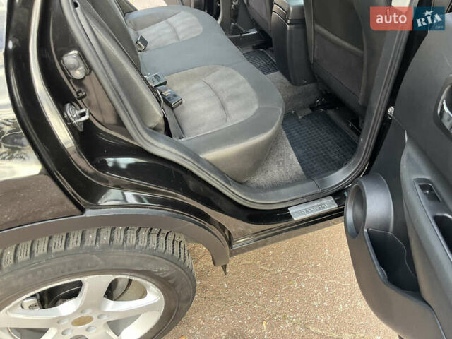 Чорний Ніссан Кашкай, об'ємом двигуна 2 л та пробігом 230 тис. км за 12299 $, фото 129 на Automoto.ua