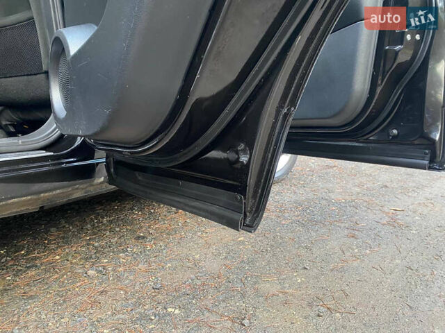 Черный Ниссан Кашкай, объемом двигателя 2 л и пробегом 230 тыс. км за 11999 $, фото 107 на Automoto.ua