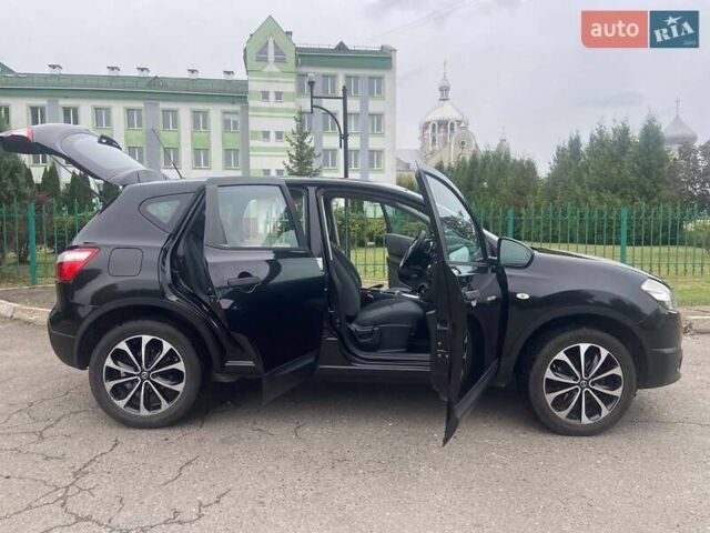 Чорний Ніссан Кашкай, об'ємом двигуна 1.6 л та пробігом 220 тис. км за 10500 $, фото 14 на Automoto.ua