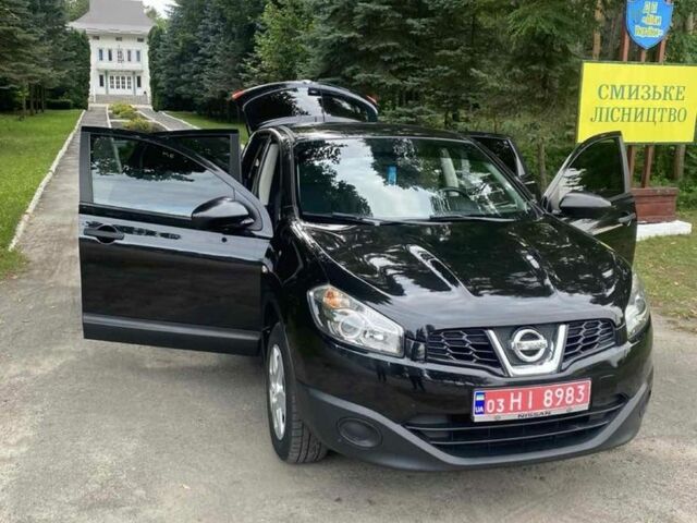 Чорний Ніссан Кашкай, об'ємом двигуна 1.6 л та пробігом 200 тис. км за 9900 $, фото 4 на Automoto.ua