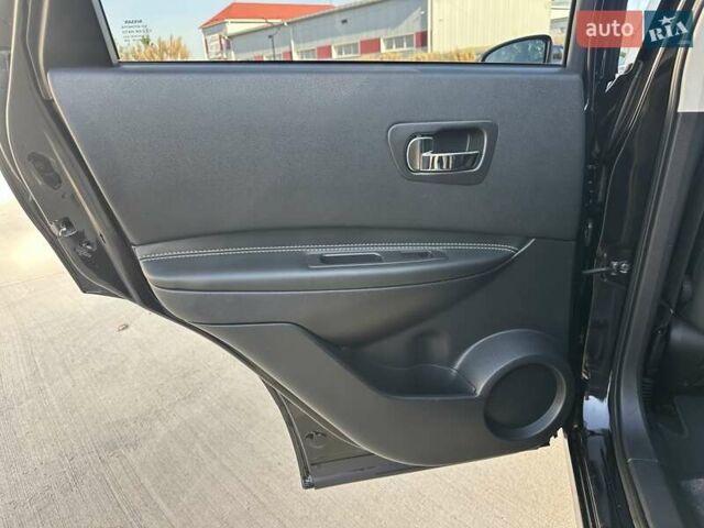 Черный Ниссан Кашкай, объемом двигателя 2 л и пробегом 121 тыс. км за 13999 $, фото 39 на Automoto.ua