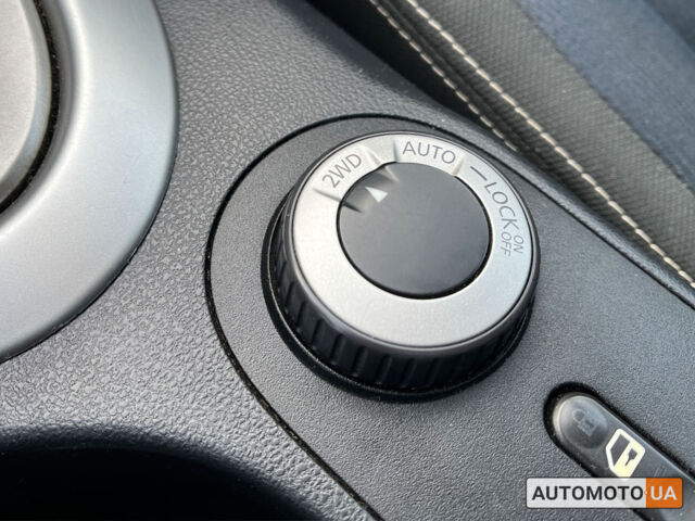 Черный Ниссан Кашкай, объемом двигателя 2 л и пробегом 217 тыс. км за 11800 $, фото 9 на Automoto.ua