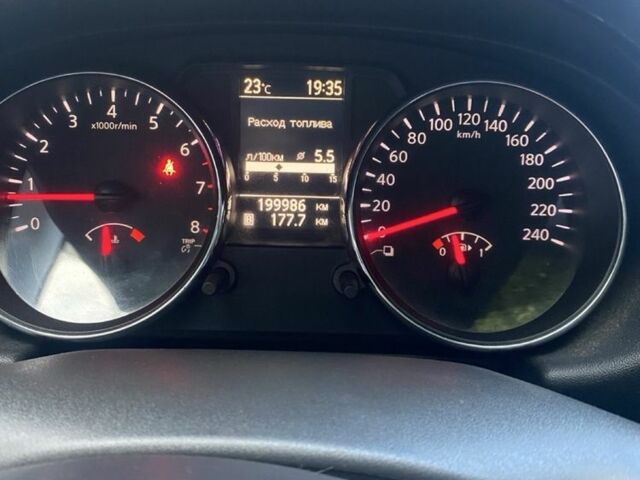 Чорний Ніссан Кашкай, об'ємом двигуна 1.6 л та пробігом 200 тис. км за 9900 $, фото 18 на Automoto.ua