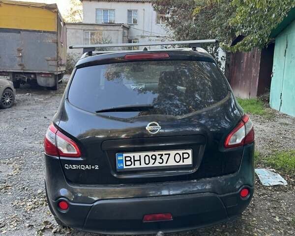 Чорний Ніссан Кашкай, об'ємом двигуна 1.6 л та пробігом 159 тис. км за 10700 $, фото 2 на Automoto.ua