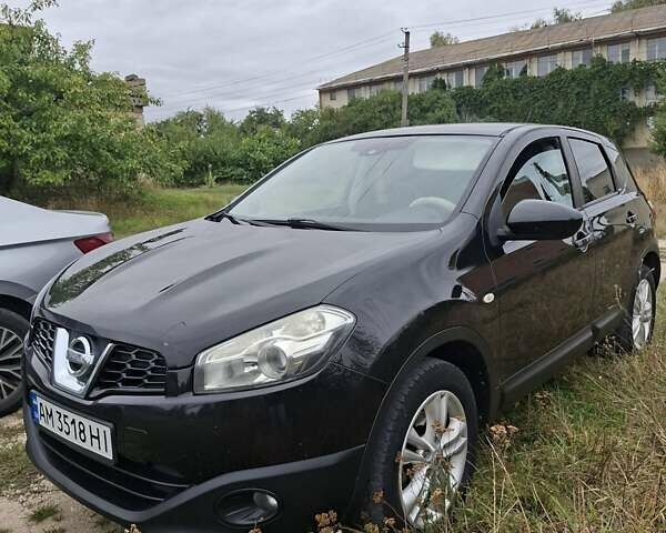 Черный Ниссан Кашкай, объемом двигателя 1.46 л и пробегом 237 тыс. км за 8000 $, фото 1 на Automoto.ua