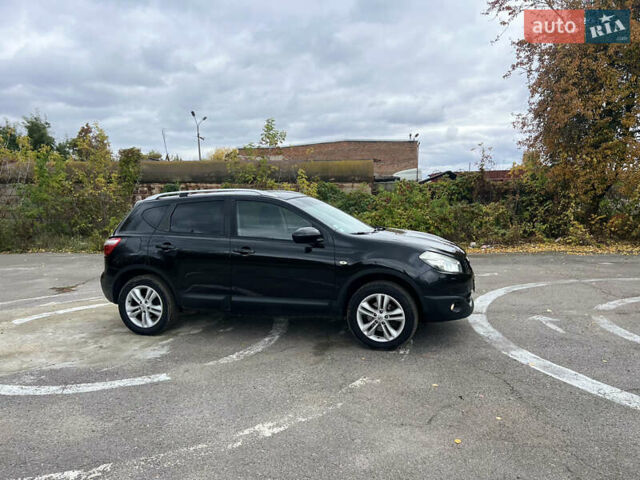 Черный Ниссан Кашкай, объемом двигателя 1.5 л и пробегом 221 тыс. км за 10900 $, фото 3 на Automoto.ua