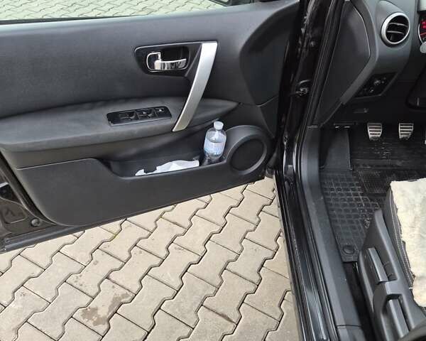 Чорний Ніссан Кашкай, об'ємом двигуна 1.5 л та пробігом 218 тис. км за 9800 $, фото 34 на Automoto.ua