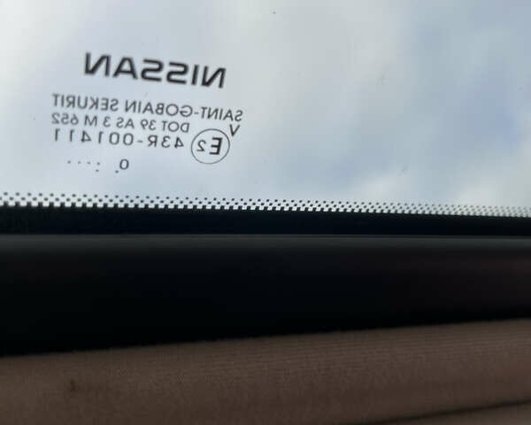 Чорний Ніссан Кашкай, об'ємом двигуна 2 л та пробігом 230 тис. км за 12299 $, фото 149 на Automoto.ua