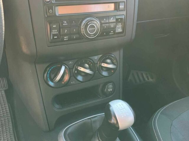 Черный Ниссан Кашкай, объемом двигателя 1.6 л и пробегом 174 тыс. км за 8900 $, фото 15 на Automoto.ua