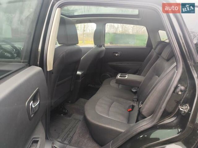 Черный Ниссан Кашкай, объемом двигателя 1.5 л и пробегом 217 тыс. км за 9850 $, фото 27 на Automoto.ua