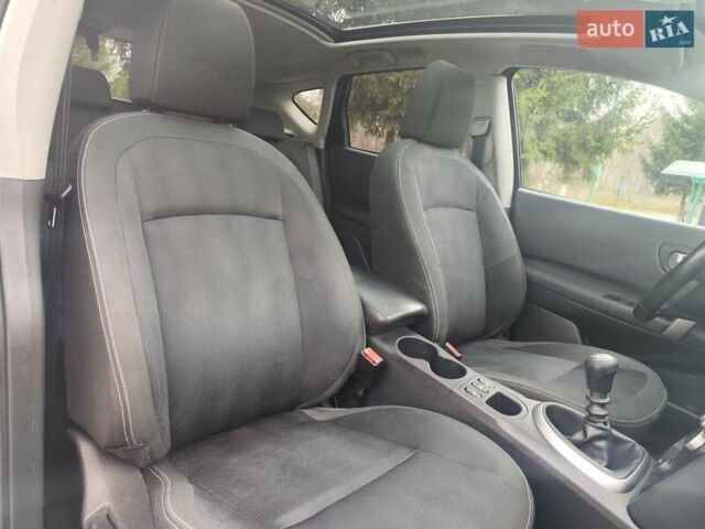 Черный Ниссан Кашкай, объемом двигателя 1.5 л и пробегом 217 тыс. км за 9850 $, фото 39 на Automoto.ua