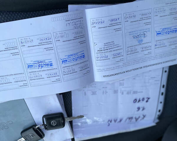 Черный Ниссан Кашкай, объемом двигателя 1.6 л и пробегом 200 тыс. км за 8800 $, фото 31 на Automoto.ua