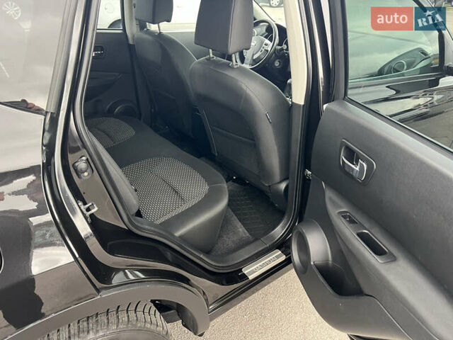 Черный Ниссан Кашкай, объемом двигателя 2 л и пробегом 230 тыс. км за 11900 $, фото 23 на Automoto.ua