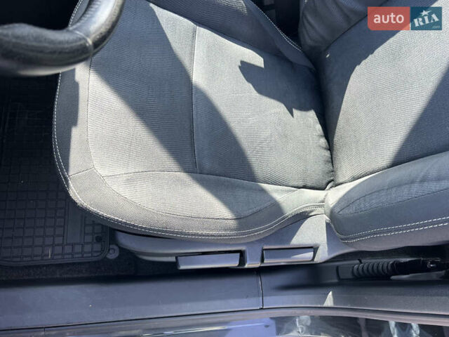 Черный Ниссан Кашкай, объемом двигателя 1.5 л и пробегом 196 тыс. км за 10300 $, фото 13 на Automoto.ua