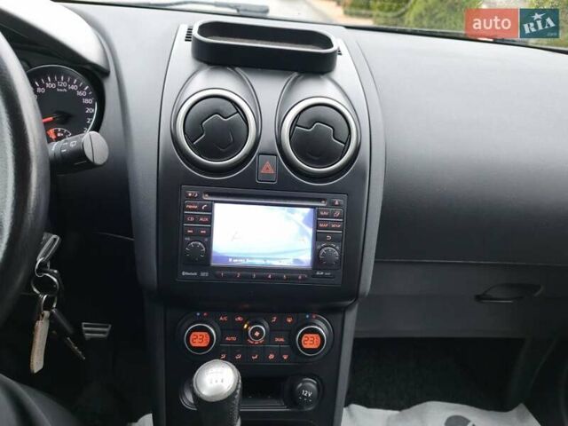 Черный Ниссан Кашкай, объемом двигателя 2 л и пробегом 202 тыс. км за 10750 $, фото 21 на Automoto.ua