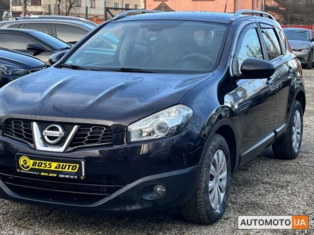 Черный Ниссан Кашкай, объемом двигателя 2 л и пробегом 217 тыс. км за 11800 $, фото 2 на Automoto.ua
