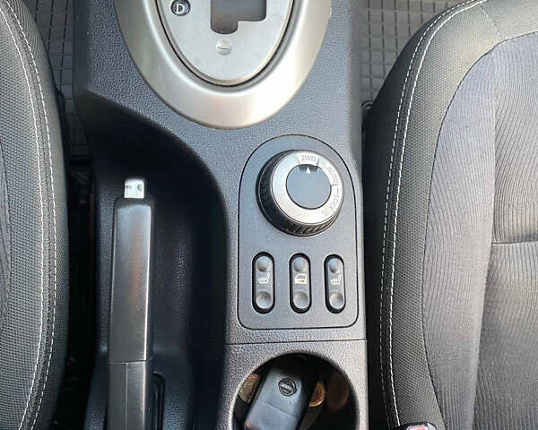 Черный Ниссан Кашкай, объемом двигателя 2 л и пробегом 230 тыс. км за 11999 $, фото 73 на Automoto.ua