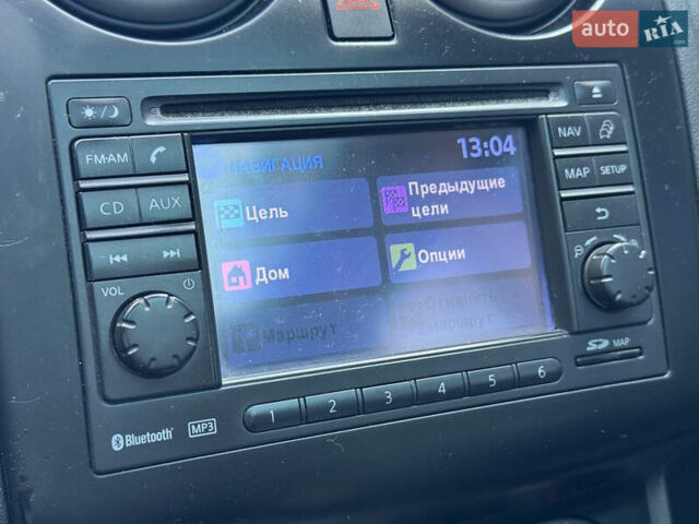 Черный Ниссан Кашкай, объемом двигателя 2 л и пробегом 278 тыс. км за 8800 $, фото 17 на Automoto.ua