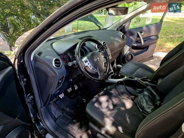 Черный Ниссан Кашкай, объемом двигателя 1.6 л и пробегом 230 тыс. км за 9970 $, фото 32 на Automoto.ua
