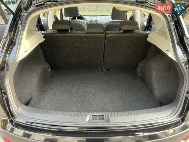 Чорний Ніссан Кашкай, об'ємом двигуна 2 л та пробігом 230 тис. км за 12299 $, фото 156 на Automoto.ua