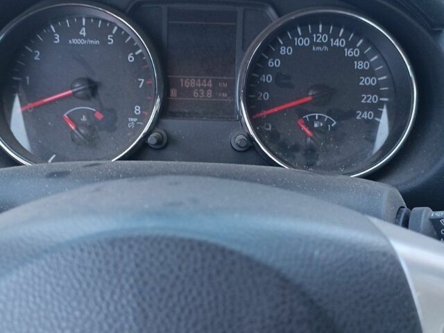 Черный Ниссан Кашкай, объемом двигателя 2 л и пробегом 169 тыс. км за 9799 $, фото 4 на Automoto.ua